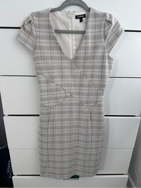 Express Plaid Tweed V-Neck Cap Sleeve Sheath Dress Size S Work Office Chic